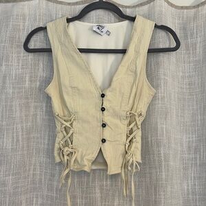 Stavia Vest Top Cream - US 4 / Cream